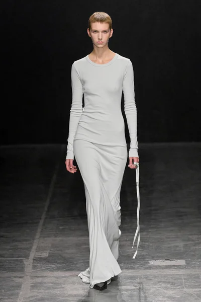Look 42